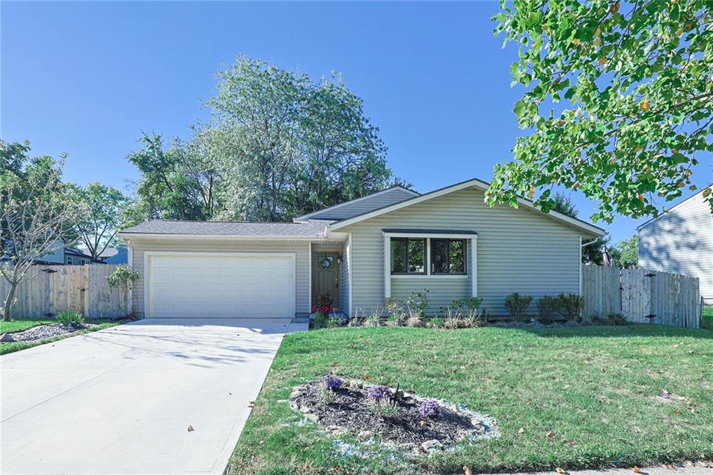 5932 Pine Glen Property Photo 1