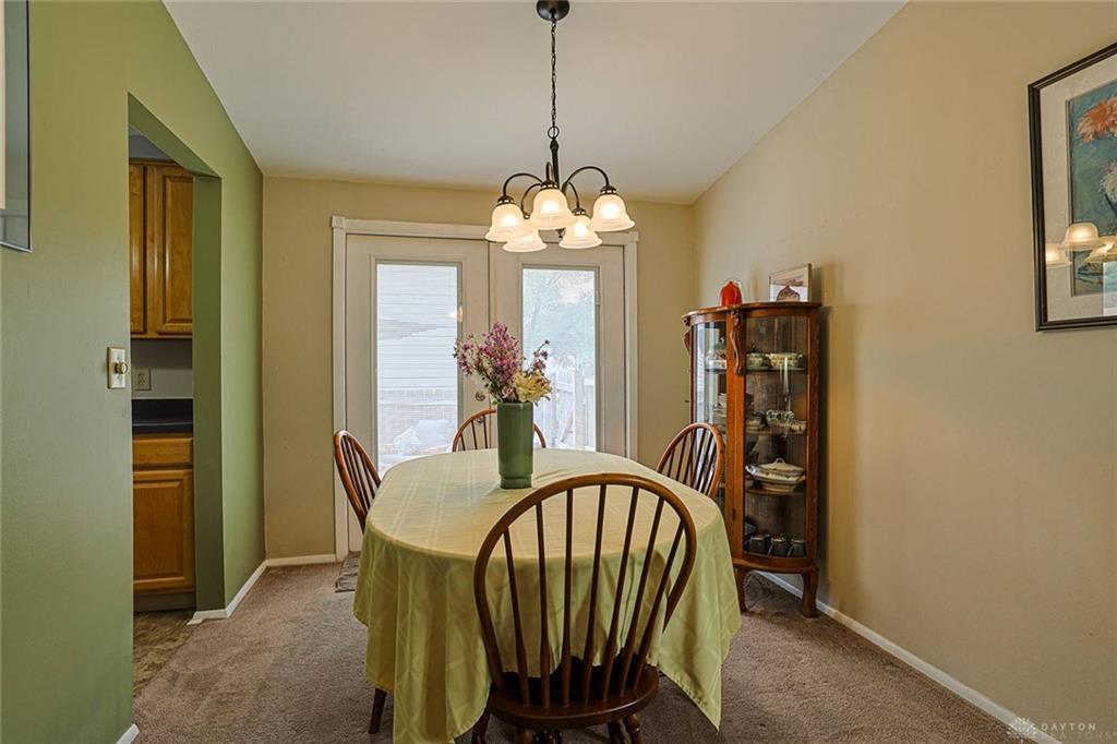 5932 Pine Glen Property Photo 8