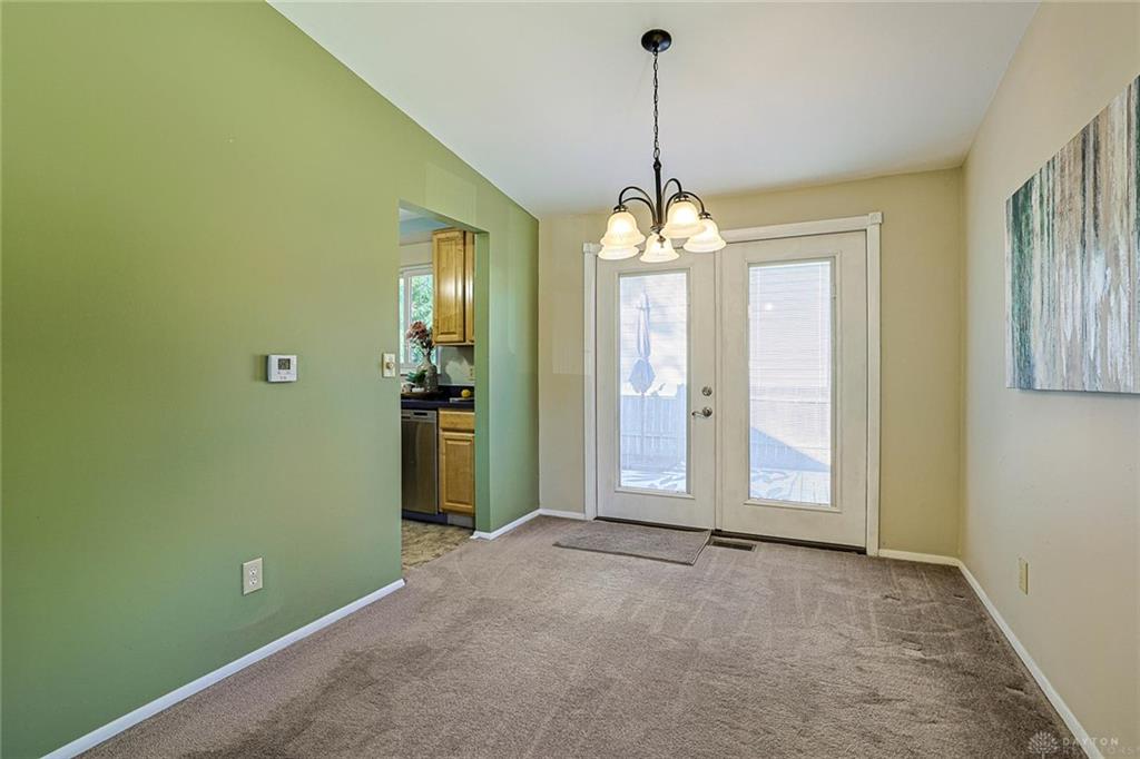 5932 Pine Glen Property Photo 8