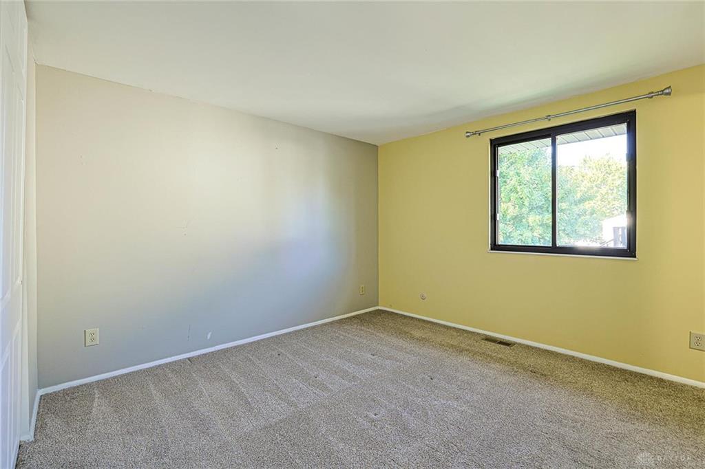 5932 Pine Glen Property Photo 15