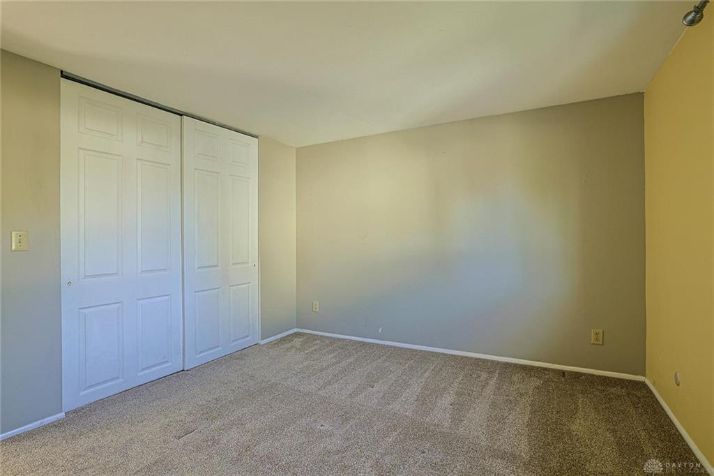 5932 Pine Glen Property Photo 17