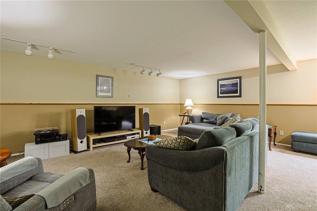 5932 Pine Glen Property Photo 25