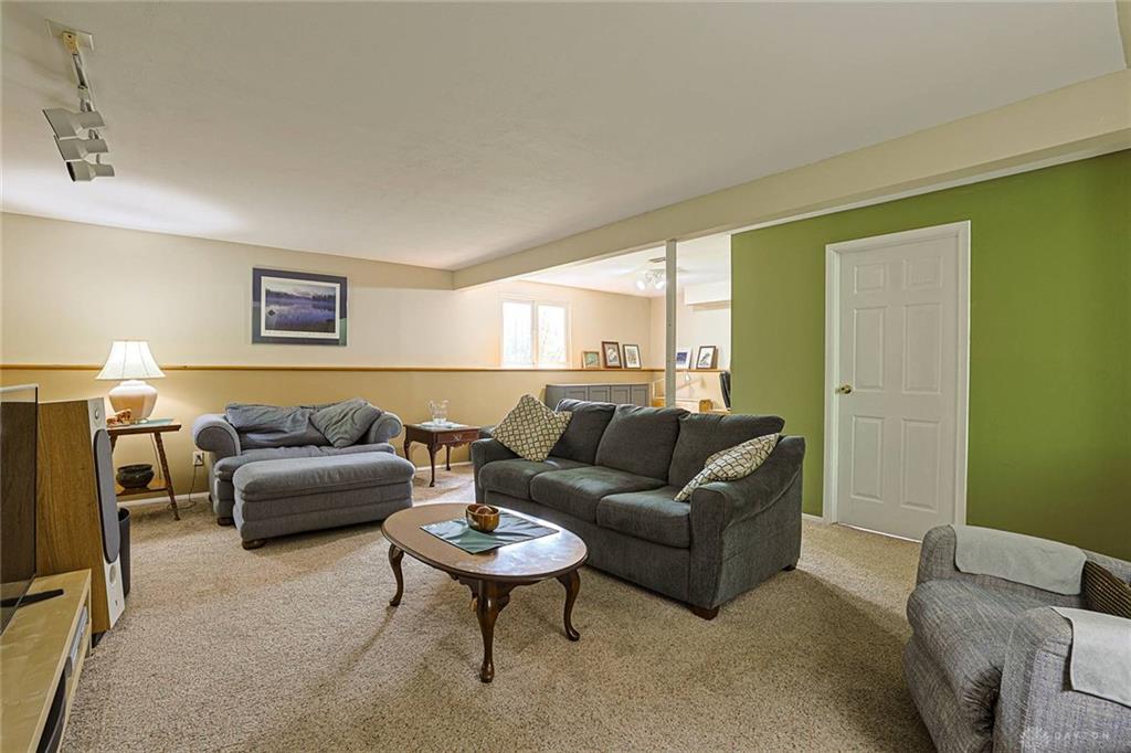 5932 Pine Glen Property Photo 27