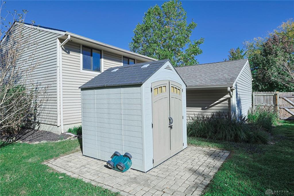 5932 Pine Glen Property Photo 33