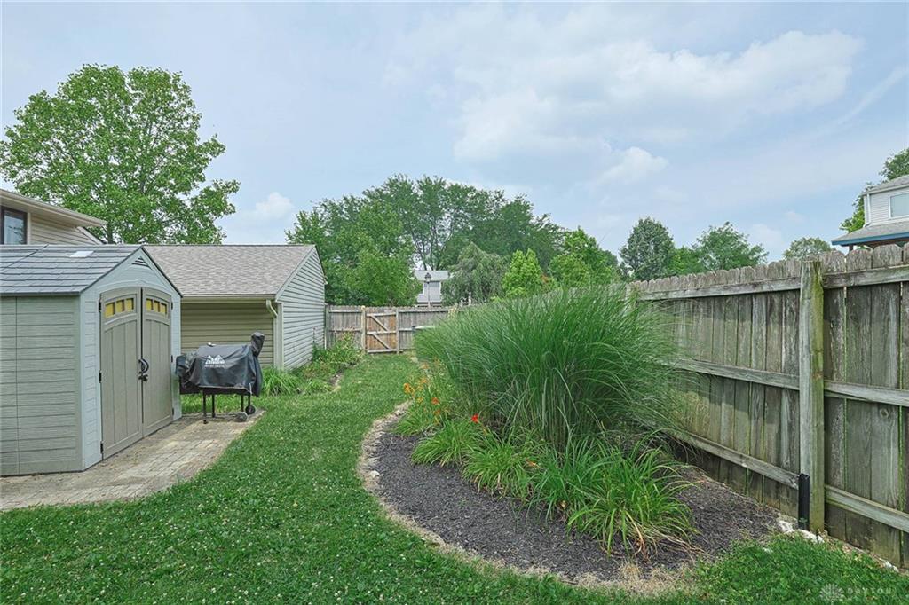 5932 Pine Glen Property Photo 34