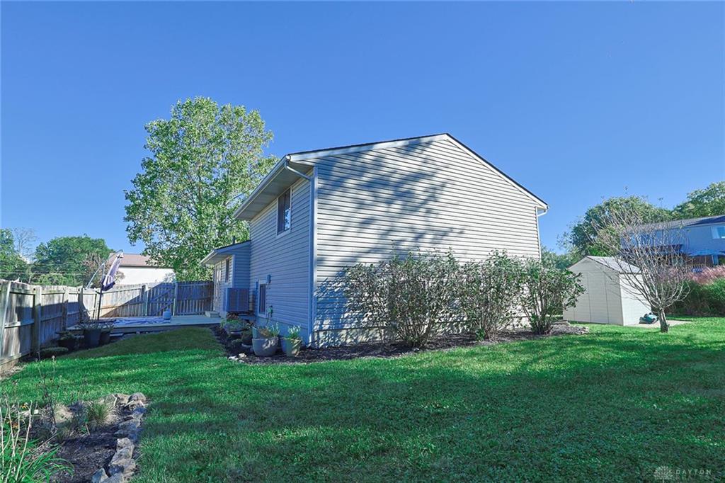 5932 Pine Glen Property Photo 35