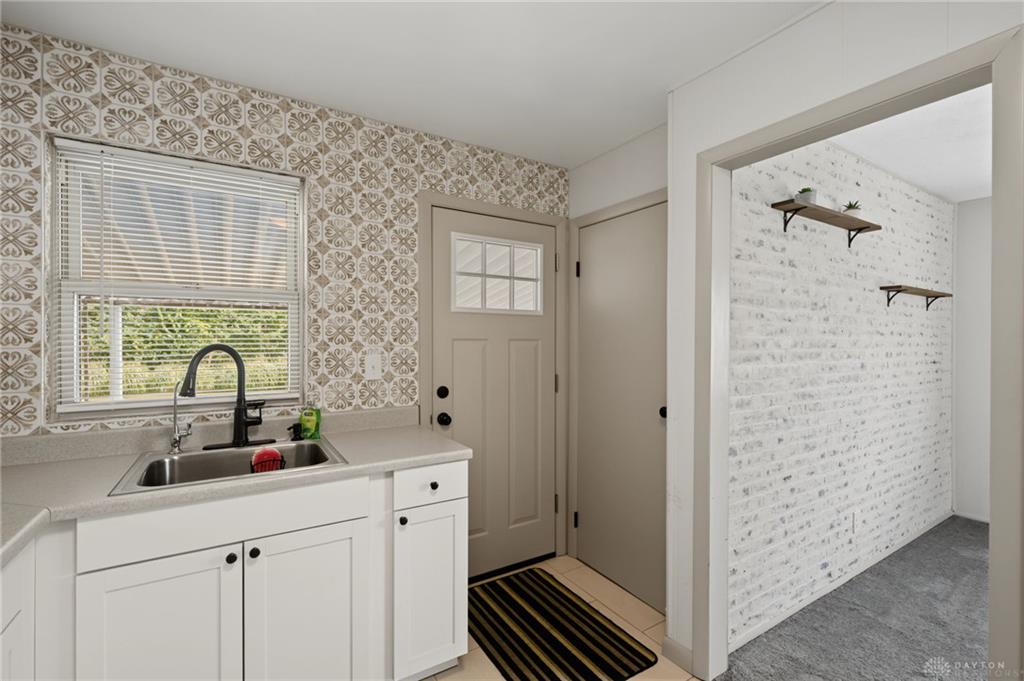 1608 Edendale Property Photo 13