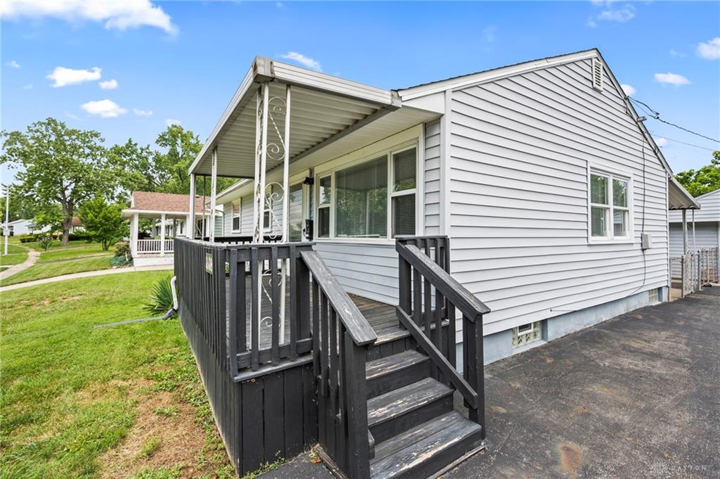 1608 Edendale Property Photo 39