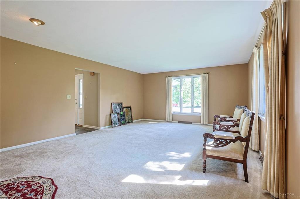 2727 Wellsford Property Photo 10