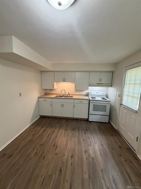 338 Grove Property Photo 8