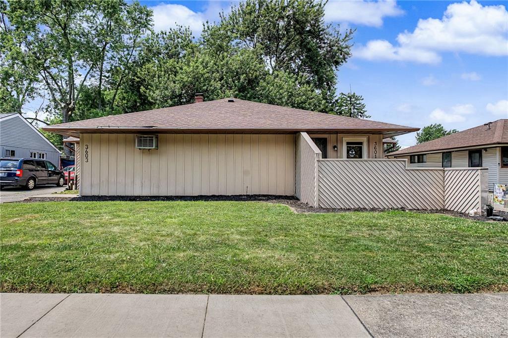 3601-3603 S Smithville Property Photo 4