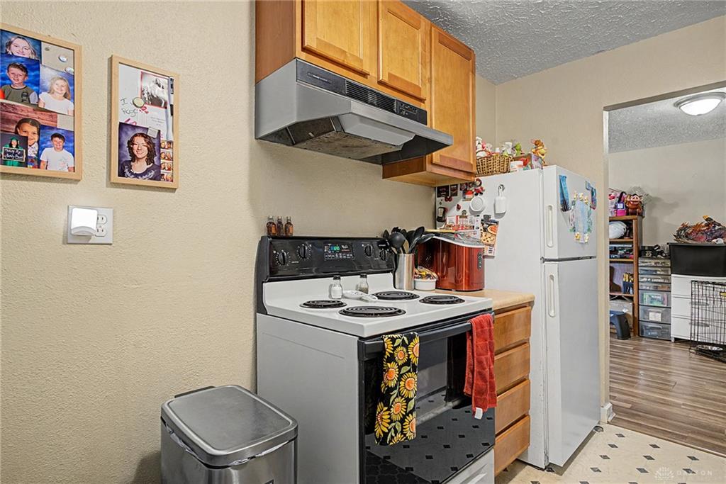 3601-3603 S Smithville Property Photo 13