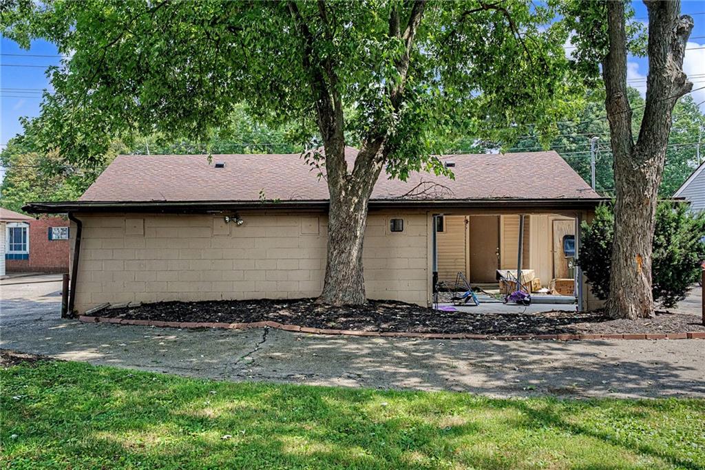 3601-3603 S Smithville Property Photo 21