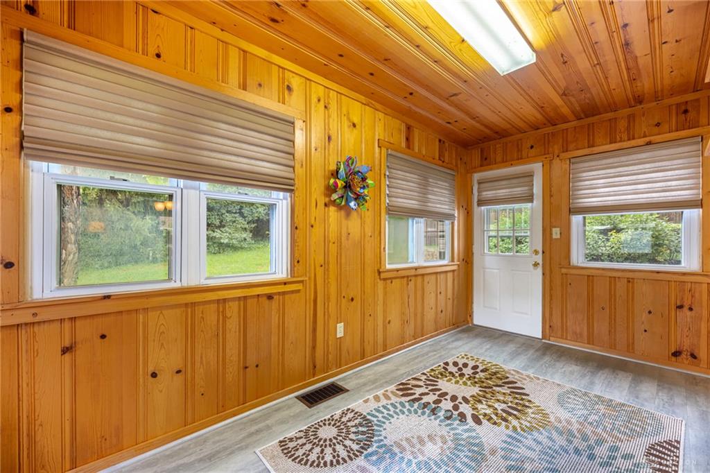 201 S Pelham Property Photo 14