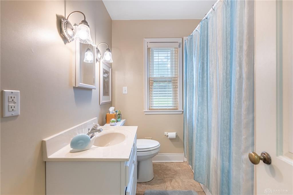 201 S Pelham Property Photo 17