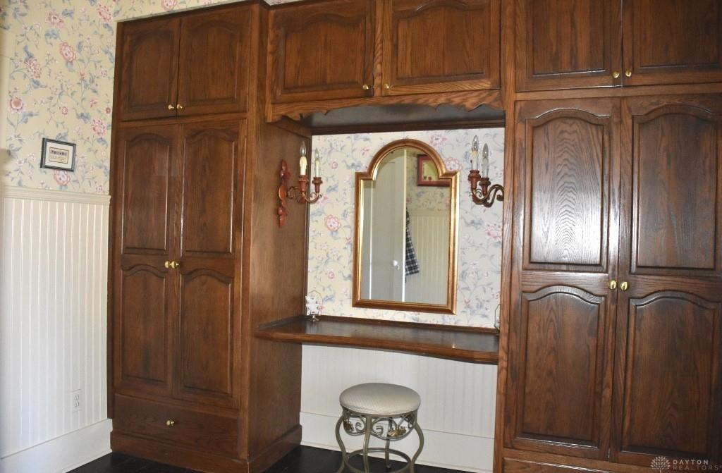 1195 W Main Property Photo 32