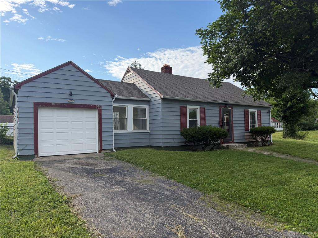 1402 Shaftesbury Property Photo 1