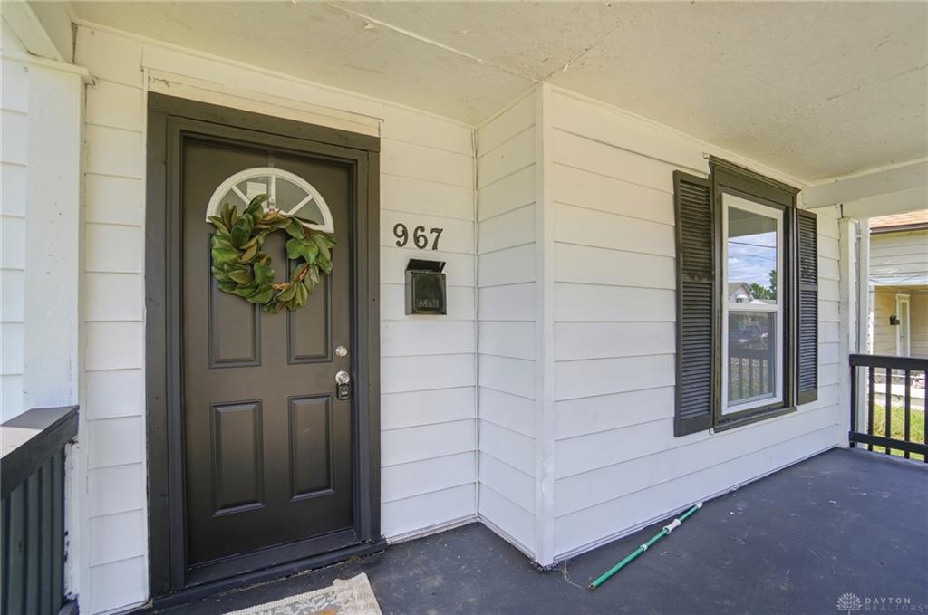 967 James Property Photo 4