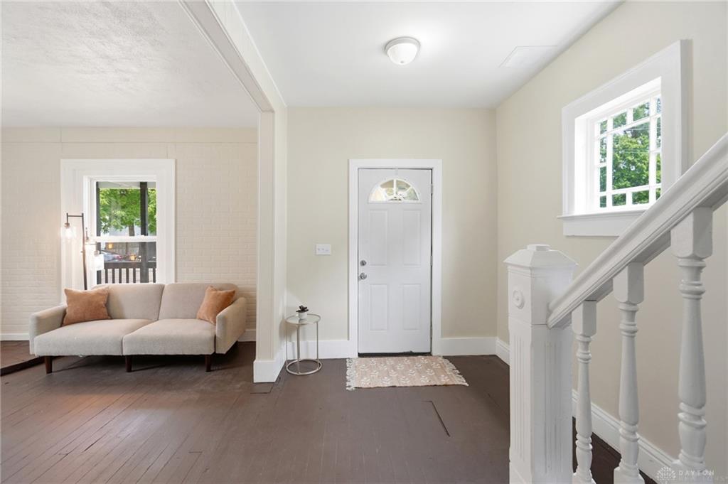 967 James Property Photo 6