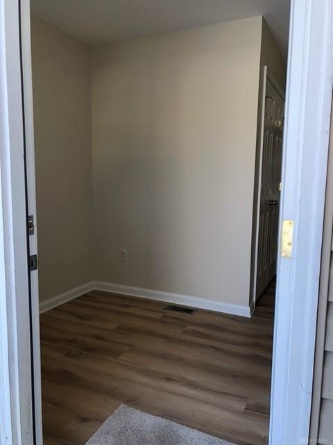 31 Knollview Property Photo 21
