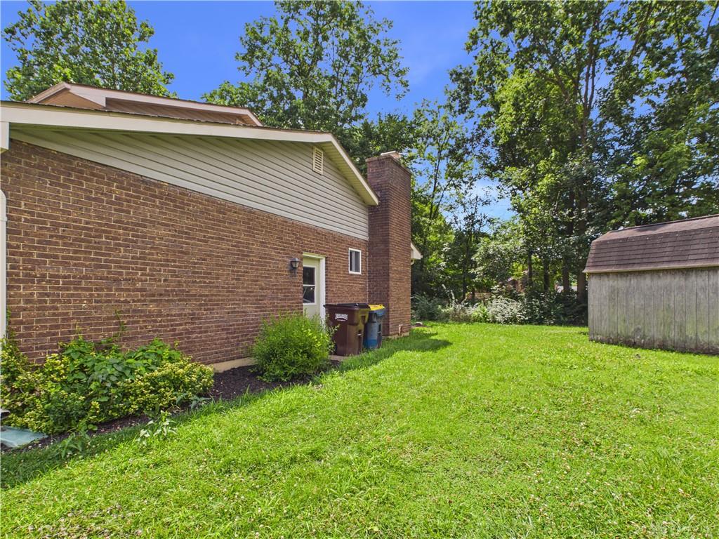 6500 Kevton Property Photo 3