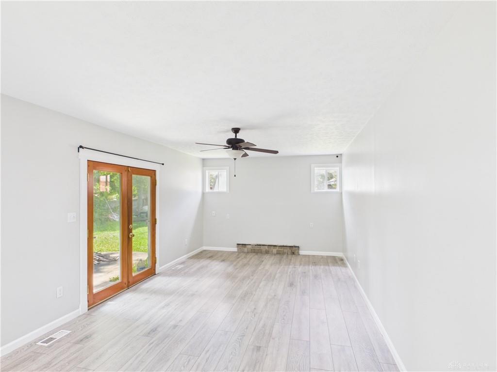 6500 Kevton Property Photo 12
