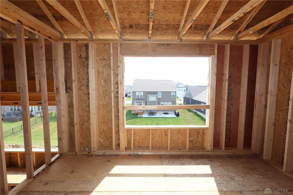 656 Goldfinch Property Photo 6