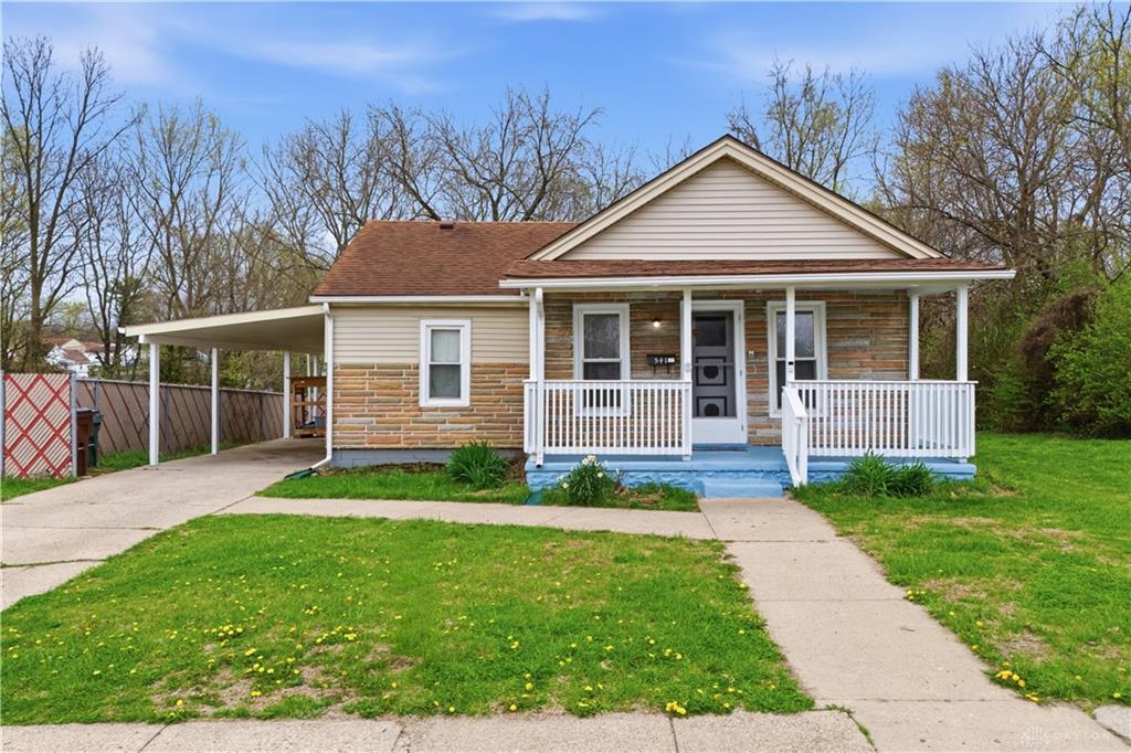 541 E Main Property Photo 1