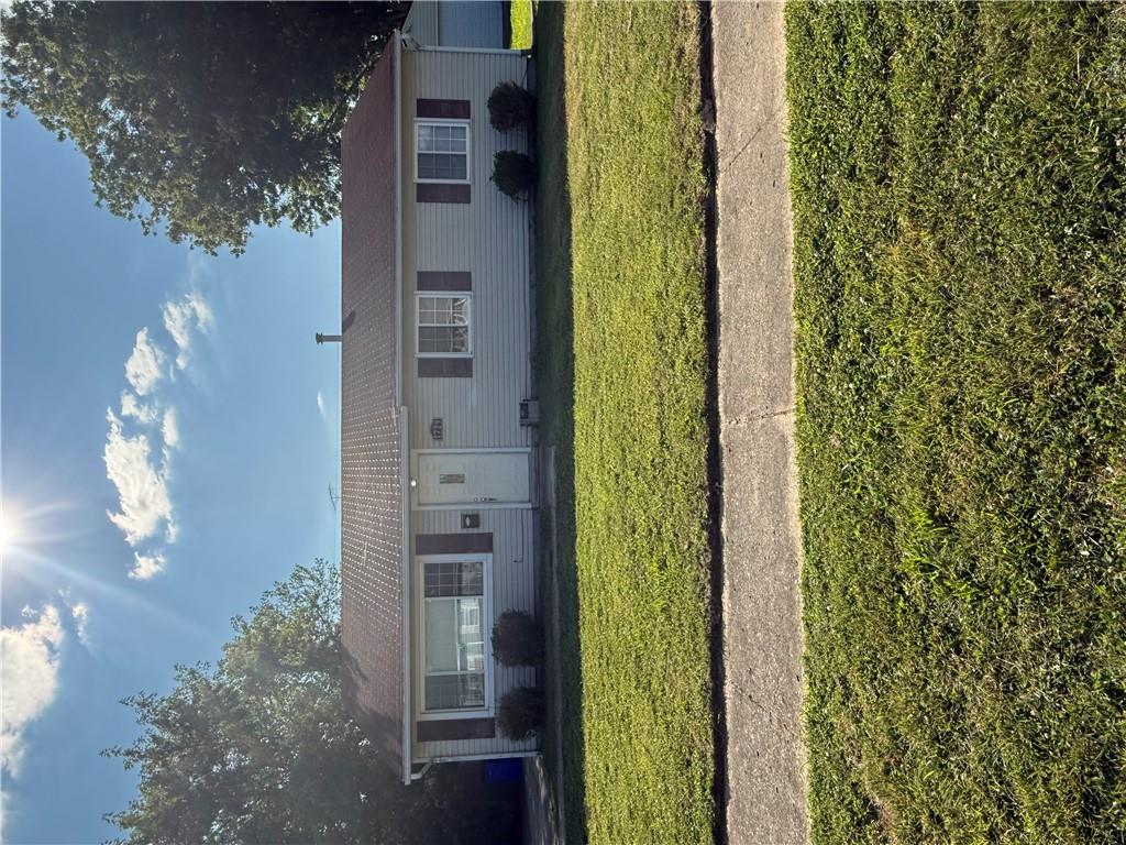 1729 Rawson Property Photo 1