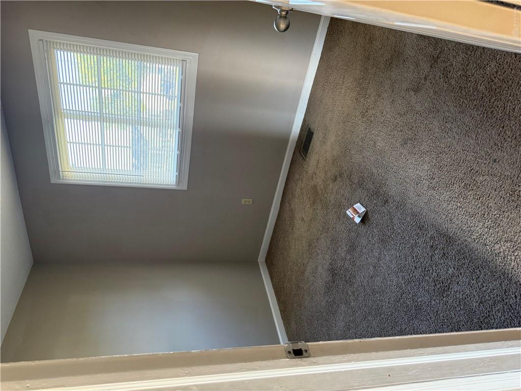 1729 Rawson Property Photo 10