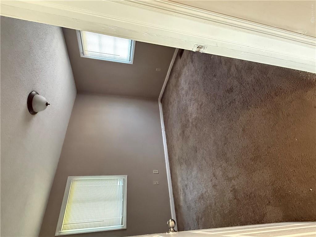 1729 Rawson Property Photo 14