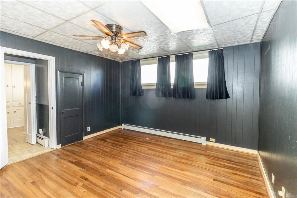208 W George Property Photo 16