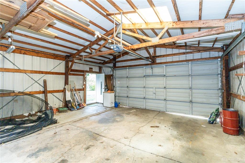 208 W George Property Photo 35