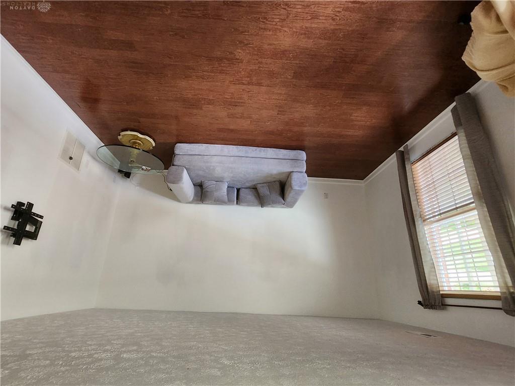 843 Clareridge Property Photo 3