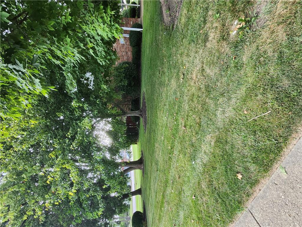 843 Clareridge Property Photo 14
