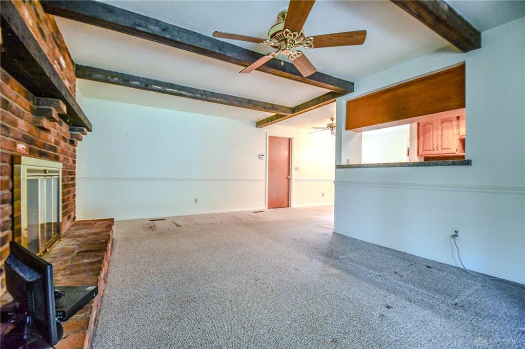 2228 E Whipp Property Photo 13