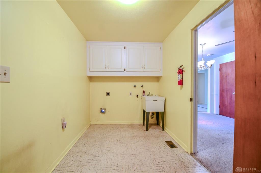2228 E Whipp Property Photo 14