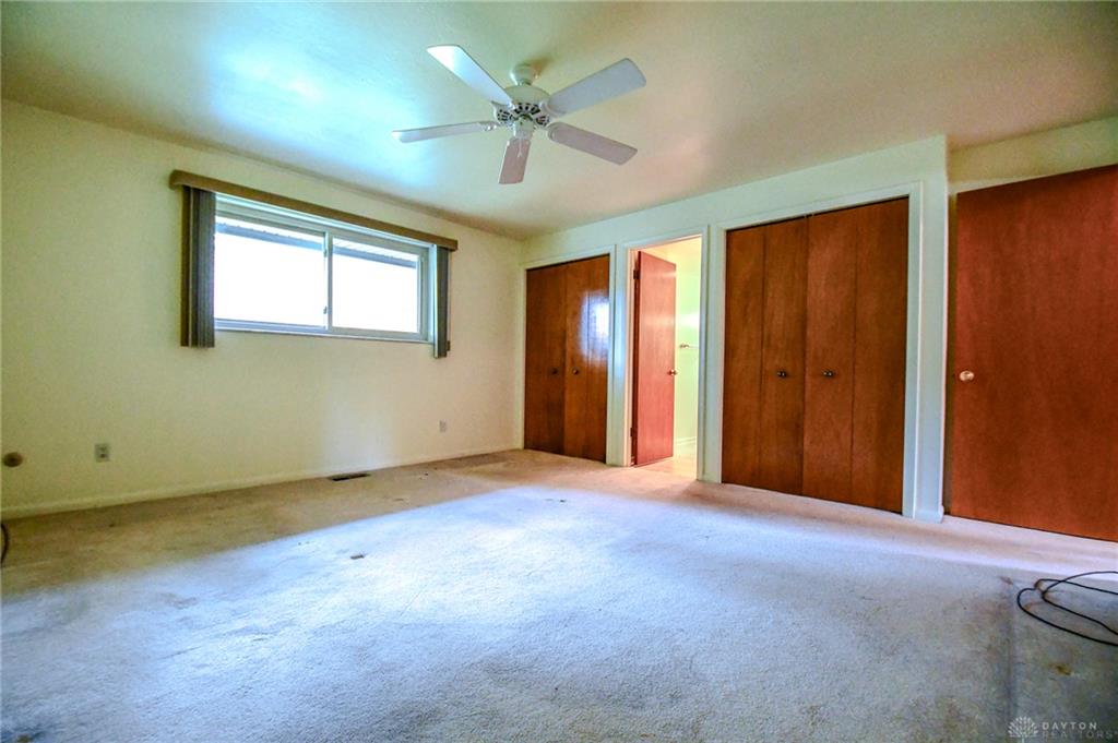 2228 E Whipp Property Photo 18