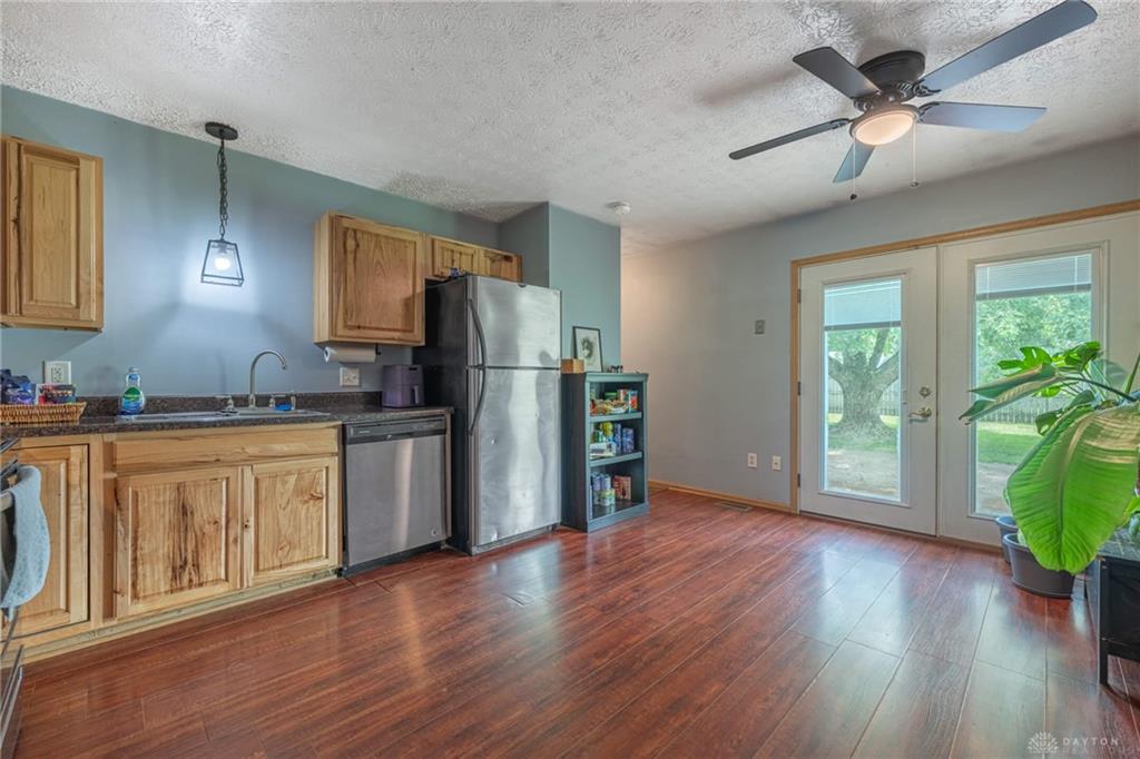 116 Stewart Property Photo 10