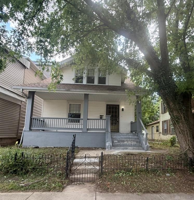 109 S Irwin Property Photo 1
