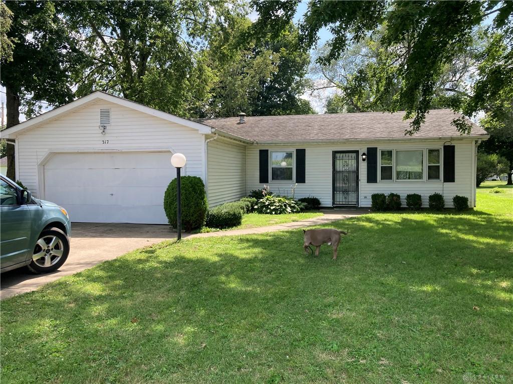 217 Monfort Property Photo 1