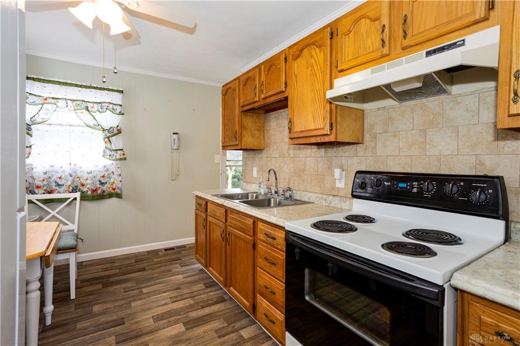 2813 Purdue Property Photo 5