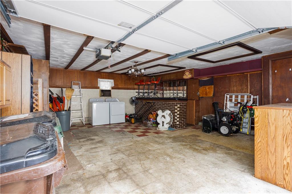 2813 Purdue Property Photo 16
