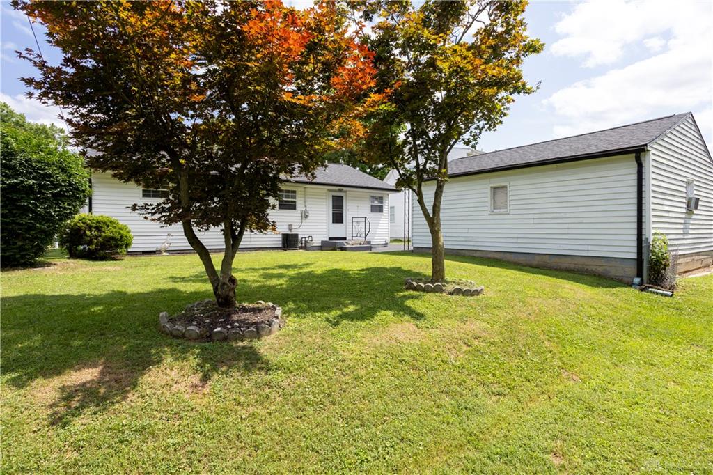 2813 Purdue Property Photo 17