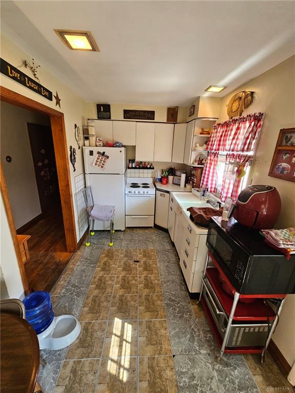 5280 Hester Property Photo 8