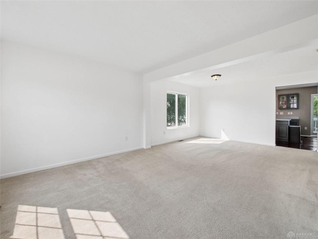 105 Stablewatch Property Photo 6