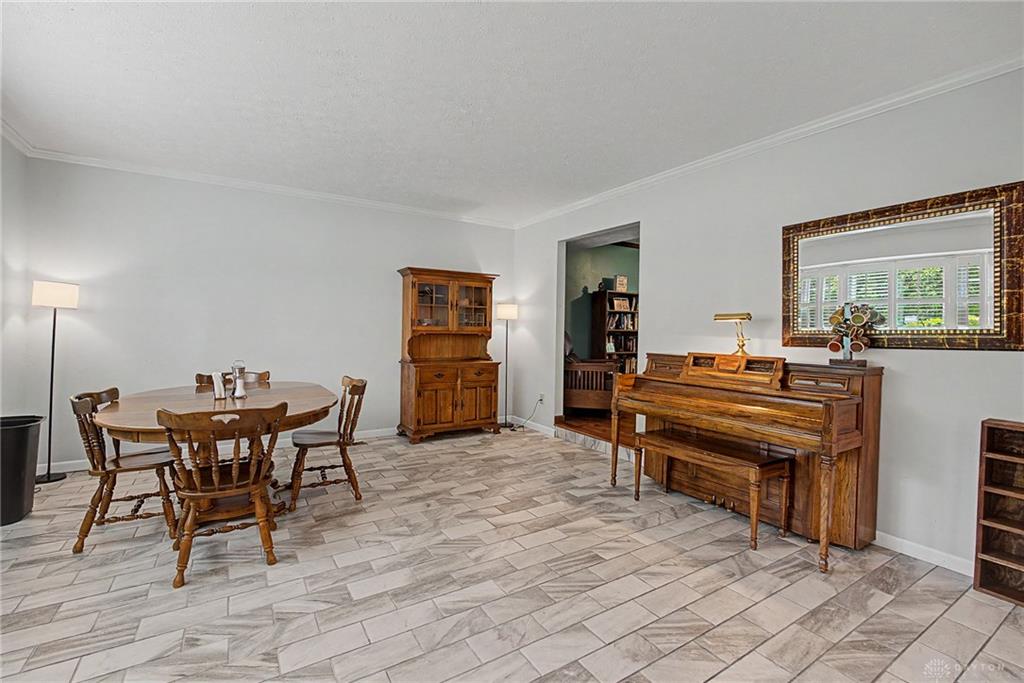 129 Outerview Property Photo 13