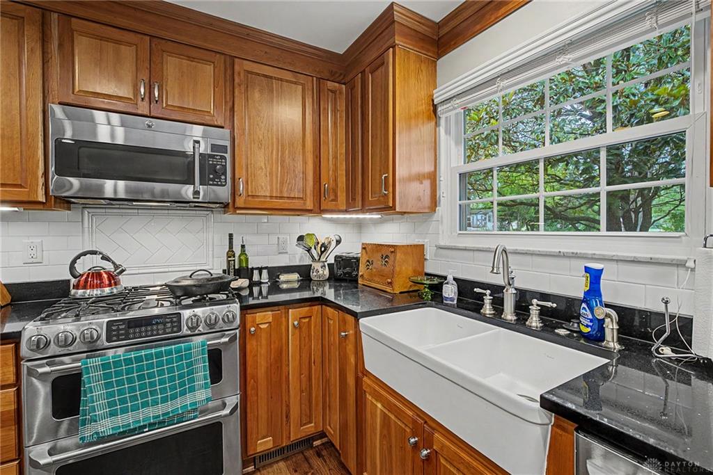 129 Outerview Property Photo 22