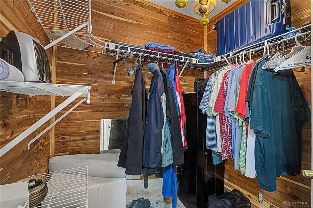 129 Outerview Property Photo 38