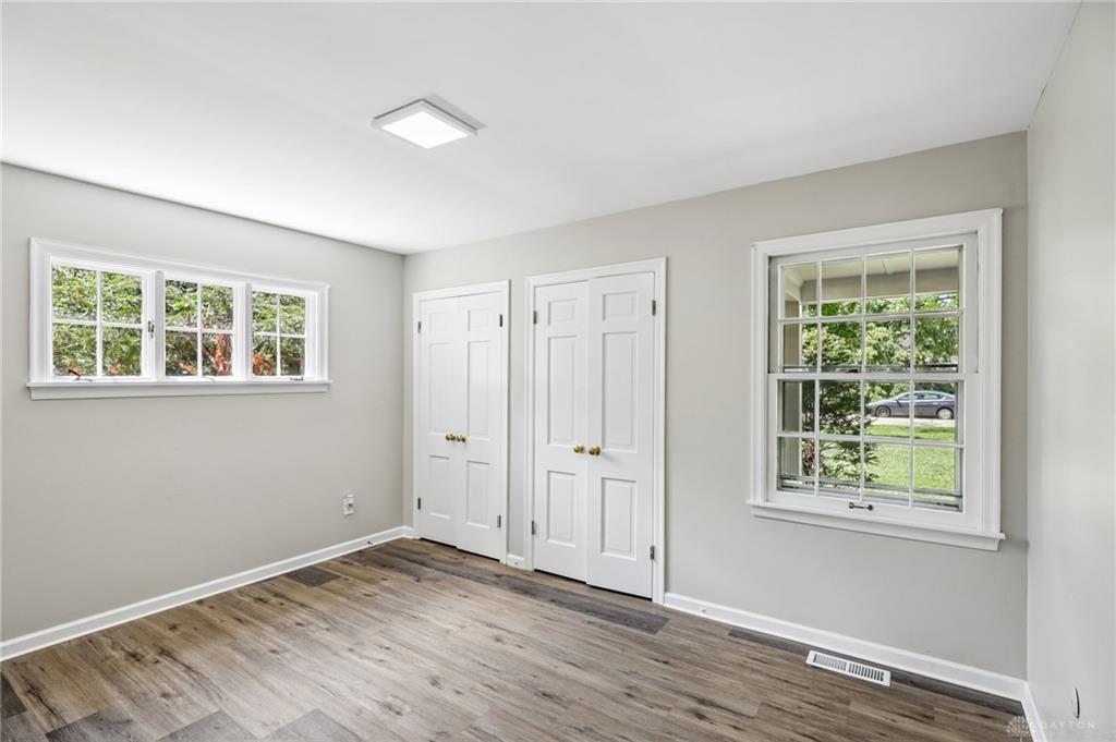 5560 Hugh Property Photo 15